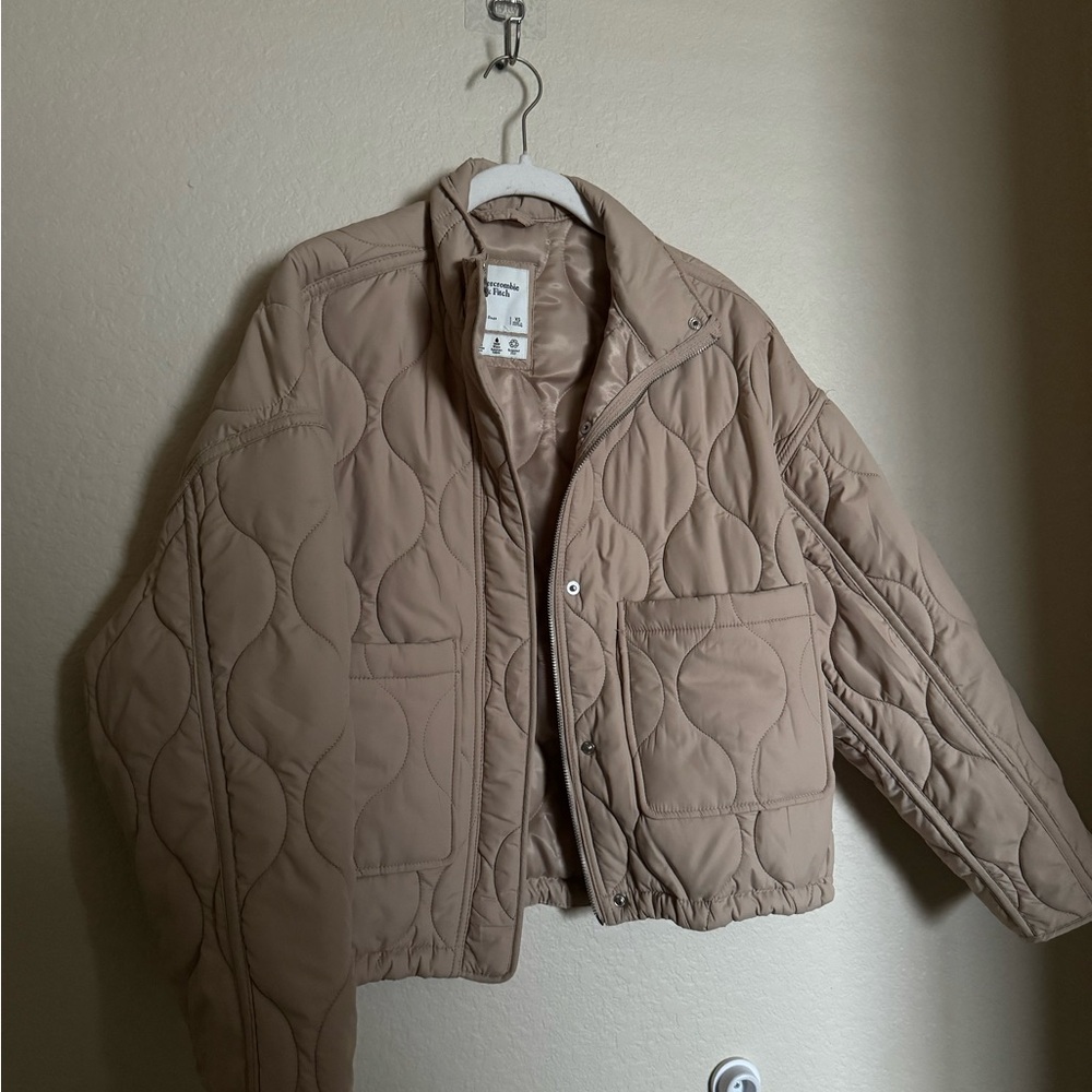 Abercrombie & Fitch Quilted Jacket Sz‎ XS Oversized Loose Fit